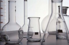 玻璃器皿上的污垢怎么清理？泡酒/實驗用器皿的清理小竅門